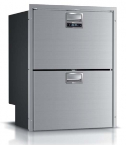 Hepsi Bir Arada Buzdolab. Model DRW180A.
	
	Vitrifrigo'nun en yeni çift çekmeceli buzdolab serisi DRW, yenilikçi "hepsi bir arada" özelliiyle marin sektöründe rakiplerine meydan okuyor. Tüm ihtiyaçlar tek bir dolapla karlamak üzere çekmecelerin scaklk ayarlar birbirinden bamsz ekilde ayarlanabilmektedir; buzdolab+dondurucu, dondurucu+dondurucu, buzdolab+buzdolab. 
	 

	• 150 litre toplam hacim 

	• 55 kg

	• No-Frost

	• Led iç aydnlatma 

	• 12/24V DC – 130W

	• Secop® kompresör