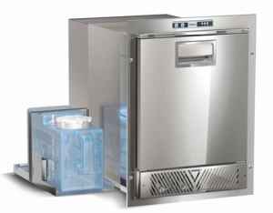 Vitrifrigo IM XT OCX2 Refill buz makinas. AC 230 Volt, 180W.

	Özellikle teknede kullanlmak üzere tasarlanmtr. Gövdesi paslanmaz çeliktir.

	Kompresör ünitesi arka ksmda konumlandrlarak, kompakt yap altnda yüksek hacim salanmtr.

	Teknenin tatl su sisteminden beslemelidir.
	
	Kap Yönü deiebilir.

	
		24 litre hacim
	
		25 kg
	
		8 kg/gün buz üretimi