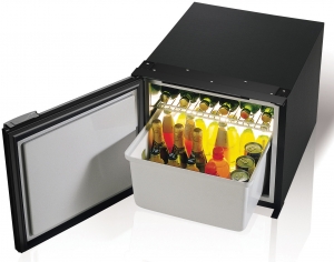 Vitrifrigo buzdolab. C47.

	
		47 litre iç hacim
	
		19 kg
	
		12V (2.10A) / 24V (1.05A)
	
		Secop® kompresör
	
		24 saatteki ortalama tüketim 0.31kW