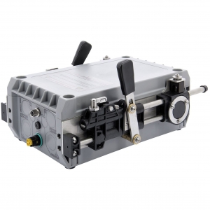 Vetus EC3UMM1 Elektronik gaz/vites kontrol ünitesi.

	Mekanik gaz ve vitesli motorlar için. 12/24V.
Tek motor - tekli kol için 1 adet, çift makina - çiftli kol için 2 adet kullanlr.