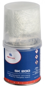 Fiber tamir kiti, 200 g. Polyester, 1 katalizör, 120x20 cm ebadında elyaf, karıştırma kabı.