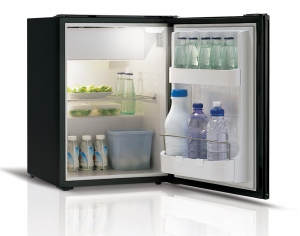 Vitrifrigo buzdolab. C39i. 

	
		38 litre iç hacim
	
		16 kg
	
		12V (2,10 A)/24V (1,05A)
	
		Secop® kompresör
	
		24 saatteki ortalama tüketim 0,26kW