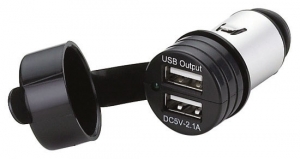 Standart akmak prizlerine uyumlu iftli USB
balant soketi. Sigorta ve aktivasyon ledli.
5V/2.1A