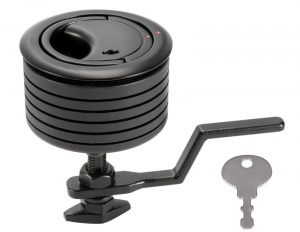 Çok rahat bir kavrama özelliğine sahip olan bu kulp, gömme güverte tasarımı modelindeki en iyi özelliklerin hepsini sunar.
	
		
			75 mm Dış Ø 
		
			60 mm delik Ø
		
			Gömme tasarım
		
			Büyük ergonomik tutamak
		
			360° dönüş
		
			Tutamak her 90°'de bir katlanabilir
		
			Açık/kapalı işareti
		
			Kolay kalibrasyon ve acil çıkış için ergonomik somun
		
			Sürgülü kapılar için uygun düz kam
		
			İki konumlu kam
		
			Özelleştirilmiş kesim için işaretli plastik ara parça