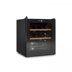 Vitrifrigo arap Dolab. 

arap Dolab serisinin bir parças olan NCW46, 76 mm çapnda ve 315 mm yüksekliinde 12'ye kadar standart ieyi saklamanza olanak tanyan toplam 46 litre kapasite sunar. 

Zararl UV nlarna kar etkili koruma salayan zarif bir kaplamaya ve renkli cama sahiptir. 

Dijital termostatla, iç scakl +4°C ila +18°C aralnda ayarlayabilir ve her arap çeidinin optimum koullarda saklanmasn salayabilirsiniz. 

Deniz ortamnda kullanm için tasarlanan NCW46 arap dolabnn bir dier avantaj da "Pin Lock" güvenlik piminin bulunmasdr. Bu kilitleme sistemi, kapya ek güvenlik salayarak seyir esnasnda açlmasn önler.

	
		UV korumal karartlm caml kap
	
		Dijital iç scaklk ayarlama: +4 +18 °C
	
		Güç girii: 12/24V DC 
	
		Tüketim: 40W