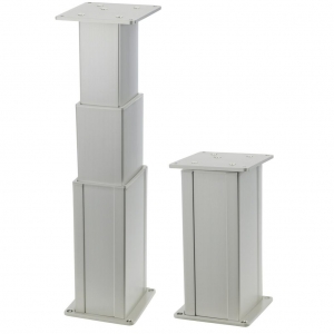 3 kademeli elektrikli yuvarlak masa aya��. Eloksall� al&uuml;minyumdan, tekne i&ccedil;inde ve d���nda kullan�m i&ccedil;in. IP66. Tek ayakl� &ccedil;al��ma i&ccedil;in (On)-Off-(On) model anahtar gereklidir. Senkronize &ccedil;ift ayak &ccedil;al��mas� i&ccedil;in kontrol &uuml;nitesi/al�c�s� sipari� edilmelidir. 

Maksimum y&uuml;k: 100 kg 
Masa plakas�: 200x200 mm 
Taban: 200x200 mm 
Toplanm�� boy: 378 mm 
A&ccedil;�k boy: 778 mm 
H�z: 35 mm/s