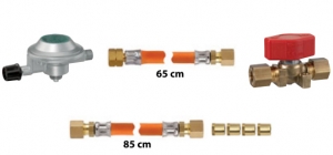 Tüpgaz kiti. ISO 10239 gereklerini karlar. CE onayldr. 30 mbar dedantör, 65 ve 85cm boylarnda iki adet hortum ve düük basnca uygun vanadan oluur. 65 cm hortum, dedantör ile teknede döenmi olmas gereken Ø 8 mm bakr boru arasna konumlandrlr. Bakr borunun kuzinedeki dier ucuna vana, vanaya da frn veya ocaa gidecek 85 cm boyundaki hortum taklr.