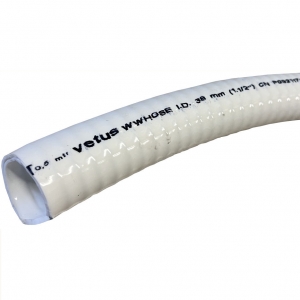 Vetus standart pis su hortumu. Çelik spiral takviyeli beyaz PVC'den mamuldür. -5/+65 C scakla mukavimdir.