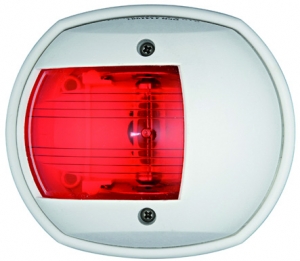 Maxi 20 seyir feneri. 20 metreye kadar tekneler için. 

Polikarbonat gövde ve pleksiglas lense sahiptir. 

12-24V/15W. IP56. RINA onayl.